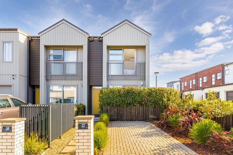 Photo of property in 32 Kauri Amber Road, Westgate, Auckland, 0614