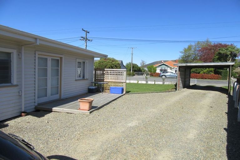 Photo of property in 16 Parsonage Road, Waimate, 7924