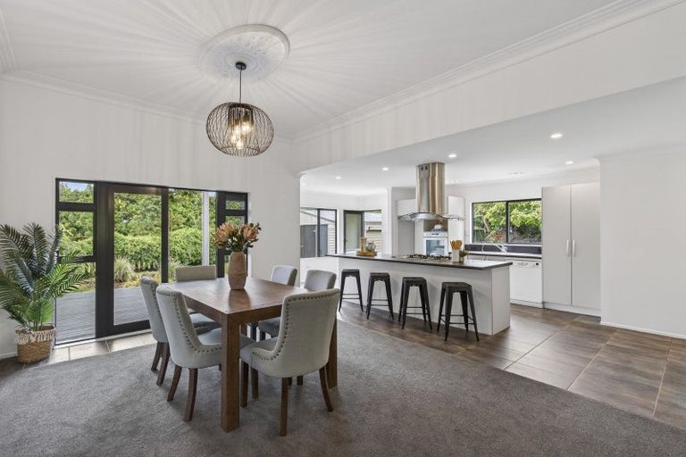 Photo of property in 327 Awai Road, Tarurutangi, New Plymouth, 4372