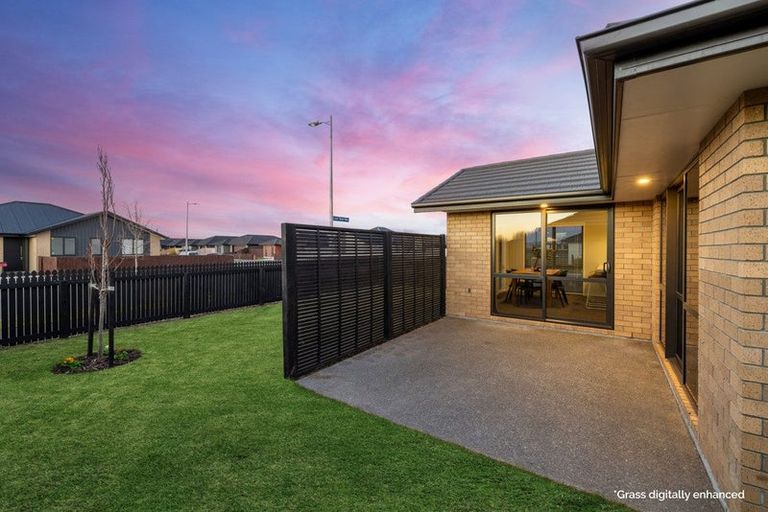 Photo of property in 28 Stud Road, Yaldhurst, Christchurch, 8042