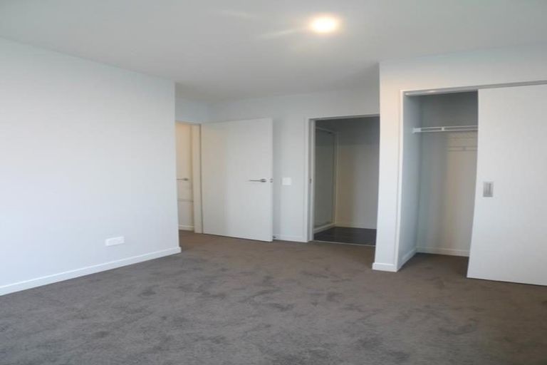 Photo of property in 10/2 Stone Street, Miramar, Wellington, 6022