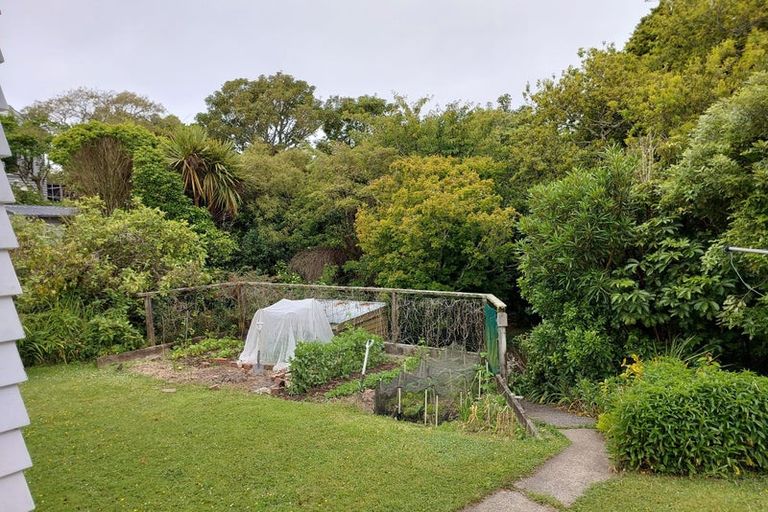 Photo of property in 63 Friend Street, Karori, Wellington, 6012