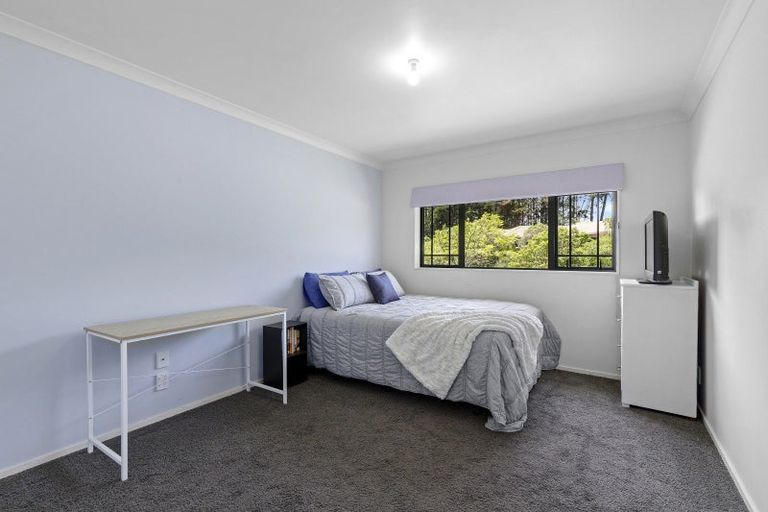 Photo of property in 6 Sylvan Way, Silverstream, Upper Hutt, 5019