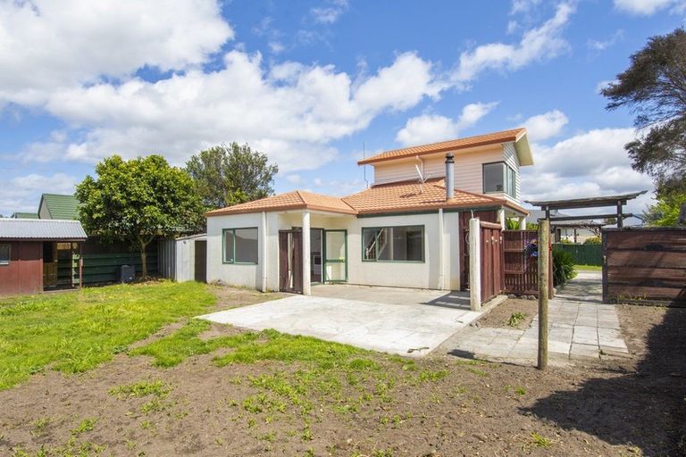 Photo of property in 19 Emery Place, Papamoa Beach, Papamoa, 3118