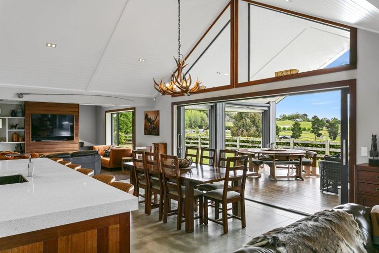 Photo of property in 61 Ramsay Drive, Acacia Bay, Taupo, 3385