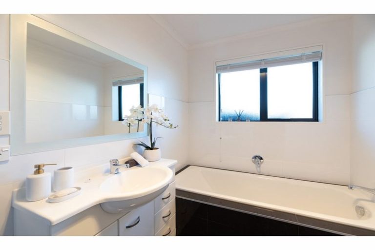 Photo of property in 106 Bassett Street, Burwood, Christchurch, 8083