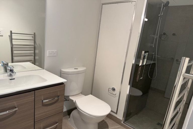 Photo of property in 7d/30 Westward Ho, Glen Eden, Auckland, 0602