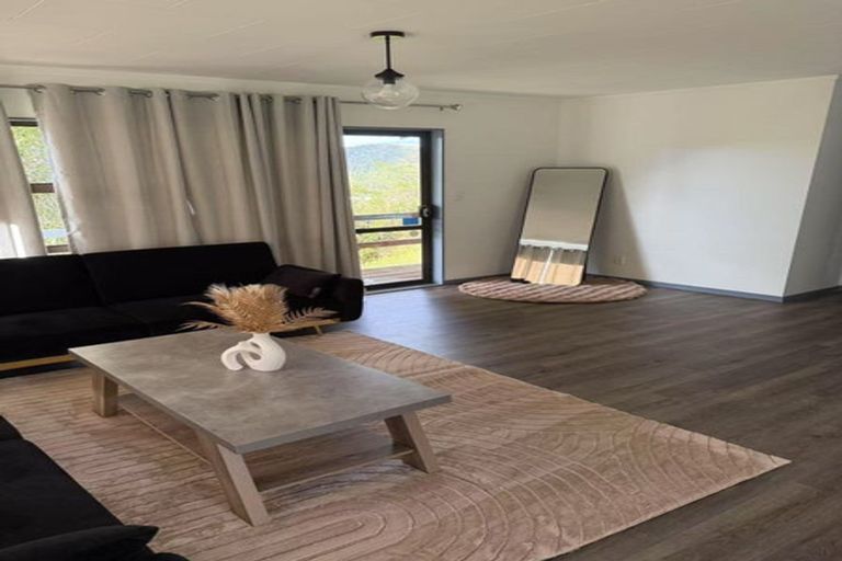 Photo of property in 73 Montgomery Avenue, Karori, Wellington, 6012