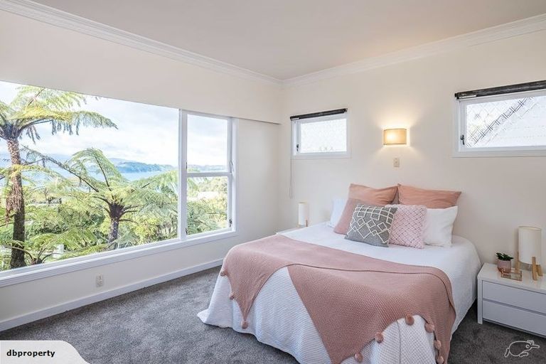 Photo of property in 66 Lohia Street, Khandallah, Wellington, 6035