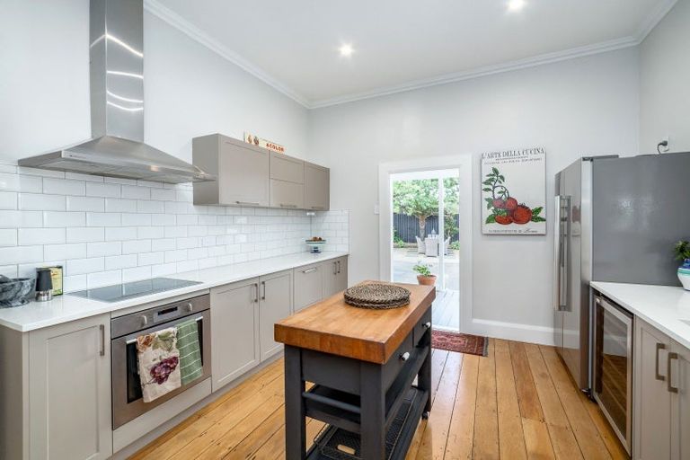 Photo of property in 95 Fox Street, Featherston, 5710