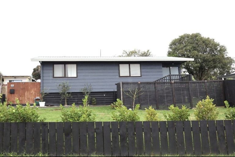 Photo of property in 1/5 Inca Place, Red Hill, Papakura, 2110