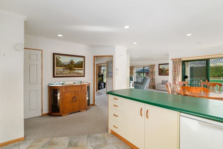 Photo of property in 14 Stanley Drive, Lynmore, Rotorua, 3010