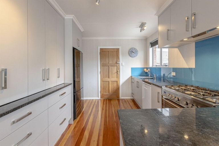 Photo of property in 137 Monrad Street, Highbury, Palmerston North, 4412