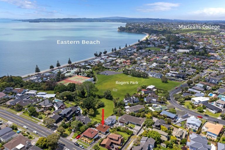 Photo of property in 2/188 Clovelly Road, Bucklands Beach, Auckland, 2012