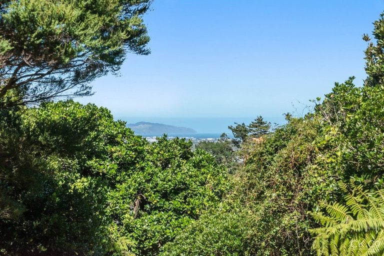 Photo of property in 37 Belmont Terrace, Belmont, Lower Hutt, 5010