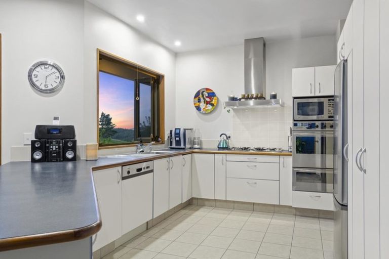 Photo of property in 171 Waikite Road, Welcome Bay, Tauranga, 3175