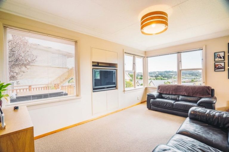 Photo of property in 55 Elwyn Crescent, Green Island, Dunedin, 9018