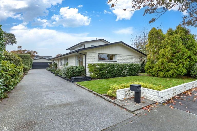 Photo of property in 52 Whitby Street, Burnside, Christchurch, 8053