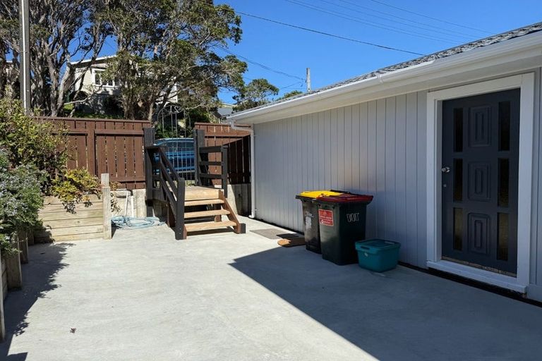 Photo of property in 21 Raumati Terrace, Khandallah, Wellington, 6035