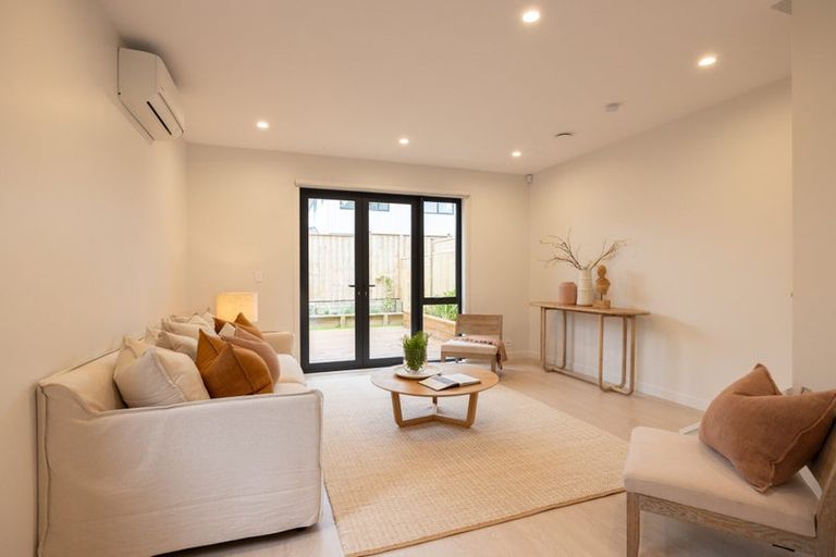 Photo of property in 58 Nganui Avenue, Takanini, Auckland, 2112