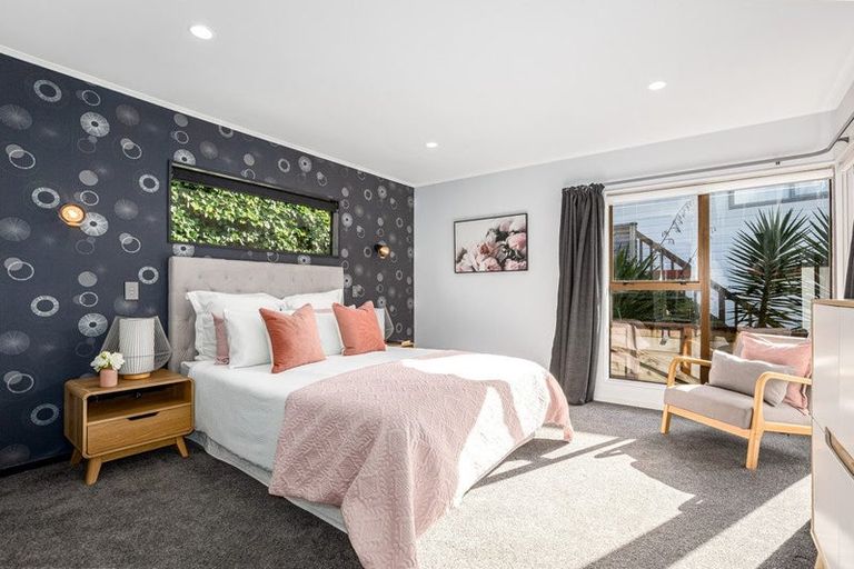 Photo of property in 6 Shackle Lane, Whitby, Porirua, 5024