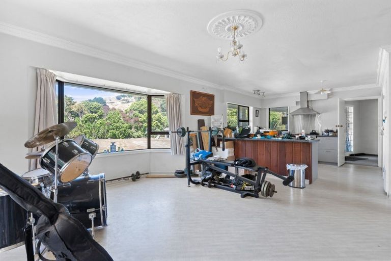 Photo of property in 5527 Masterton Castlepoint Road, Tinui, Masterton, 5889