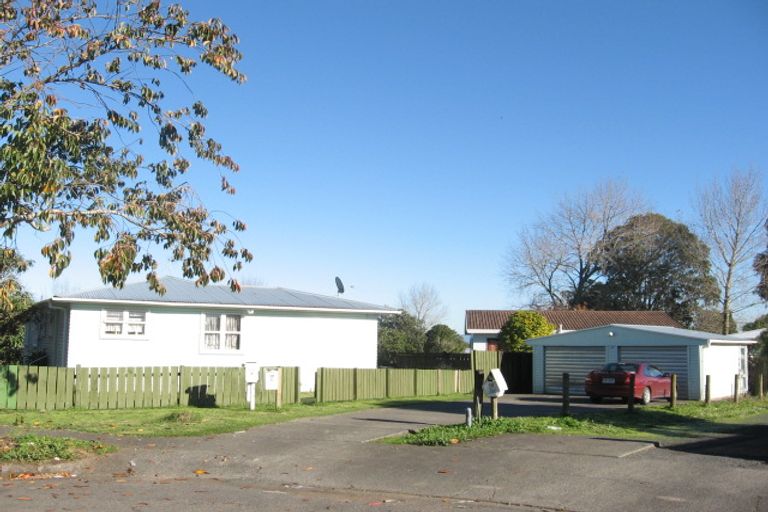 Photo of property in 17 Harrow Place, Manurewa, Auckland, 2102