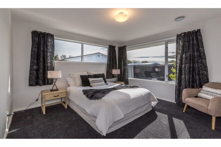 Photo of property in 109 Effingham Street, North New Brighton, Christchurch, 8083