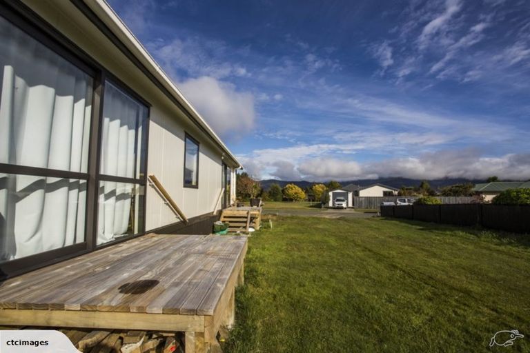 Photo of property in 47 Lawson Burrows Crescent, Te Anau, 9600