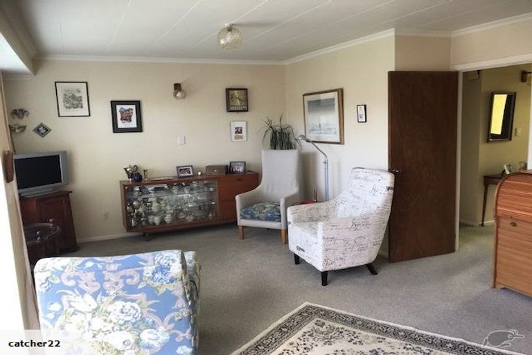 Photo of property in 1/12 Webster Street, Westown, New Plymouth, 4310
