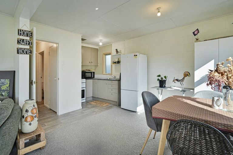 Photo of property in 2/705 Jervois Street, Mayfair, Hastings, 4122