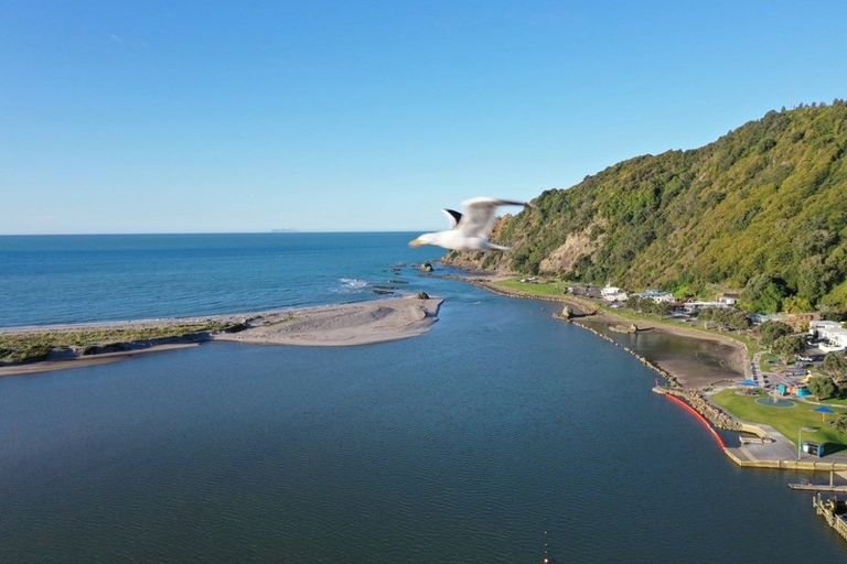 Photo of property in 3 Muriwai Drive, Whakatane, 3120