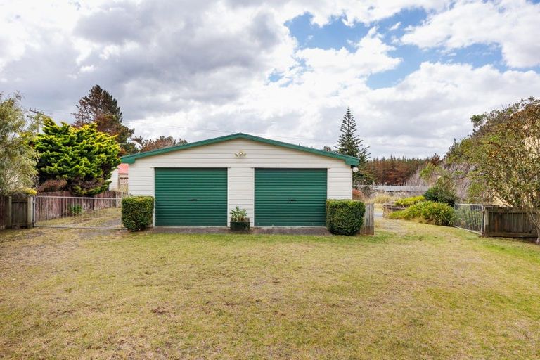 Photo of property in 111 Koputara Road, Himatangi Beach, Foxton, 4891