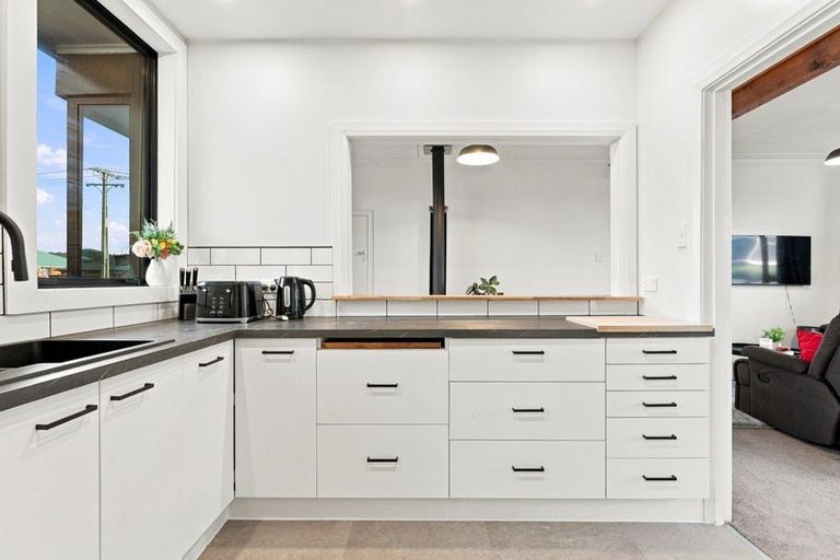 Photo of property in 183 Gordon Road, Mosgiel, 9024
