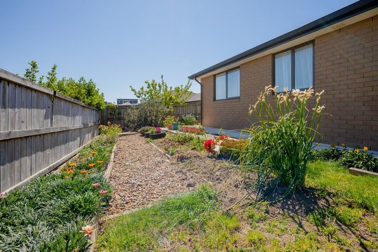 Photo of property in 10 Ballintoy Park Drive, Welcome Bay, Tauranga, 3175