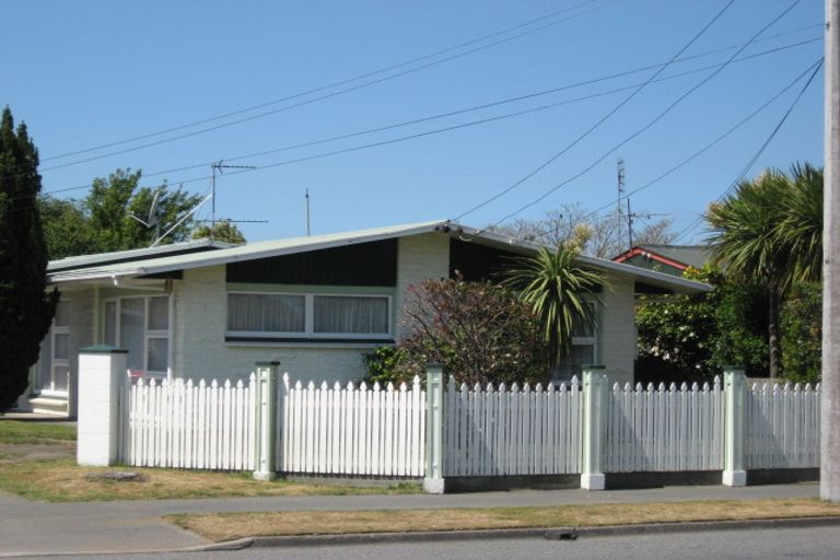 Photo of property in 406 Wairakei Road, Burnside, Christchurch, 8053