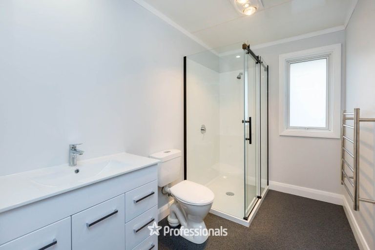 Photo of property in 53 Hudson Avenue, Ebdentown, Upper Hutt, 5018