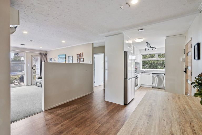 Photo of property in 2 Wallace Place, Rangiora, 7400