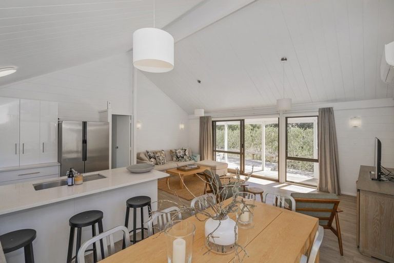 Photo of property in 1 Mccormick Place, Pauanui, Hikuai, 3579