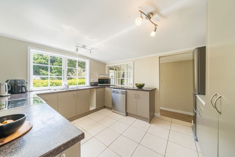 Photo of property in 23/25 Elmslie Road, Pinehaven, Upper Hutt, 5371