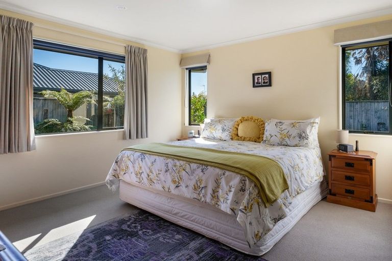 Photo of property in 24 Hollybush Drive, Brightwater, 7022