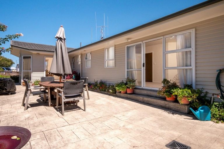 Photo of property in 35 Valley Road, Mount Maunganui, 3116