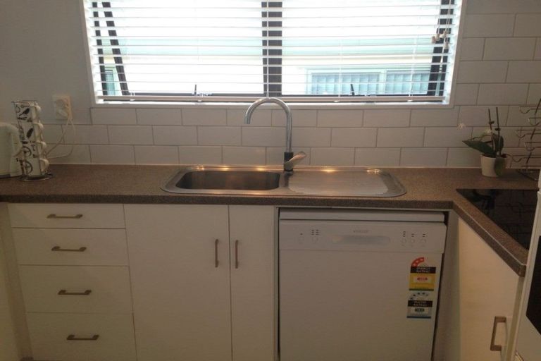 Photo of property in 488b Maunganui Road, Mount Maunganui, 3116