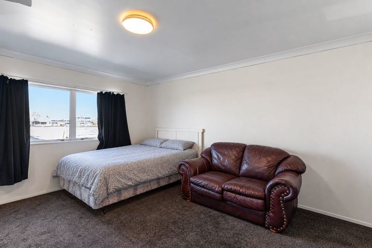 Photo of property in 360 Blenheim Road, Upper Riccarton, Christchurch, 8041