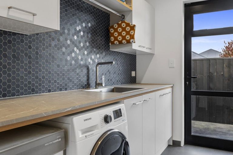 Photo of property in 7 Westpark Boulevard, Rangiora, 7400