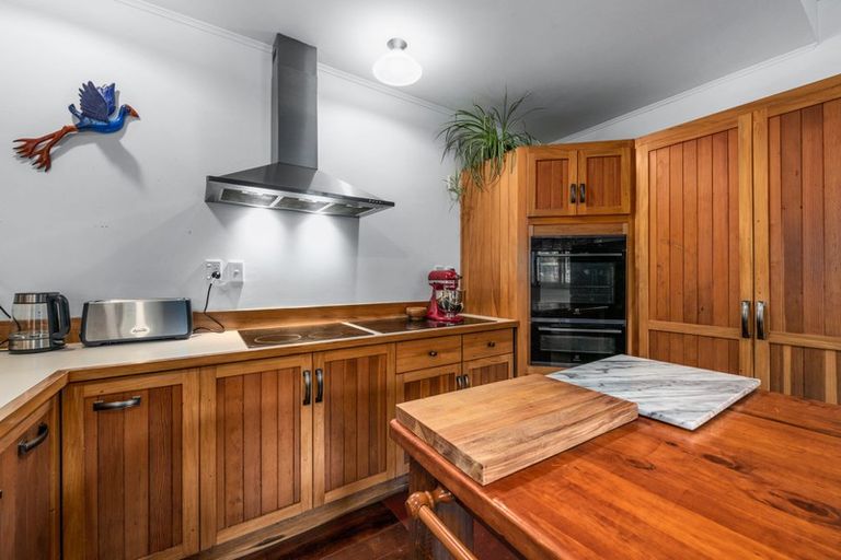Photo of property in 361 Main Road North, Brown Owl, Upper Hutt, 5018