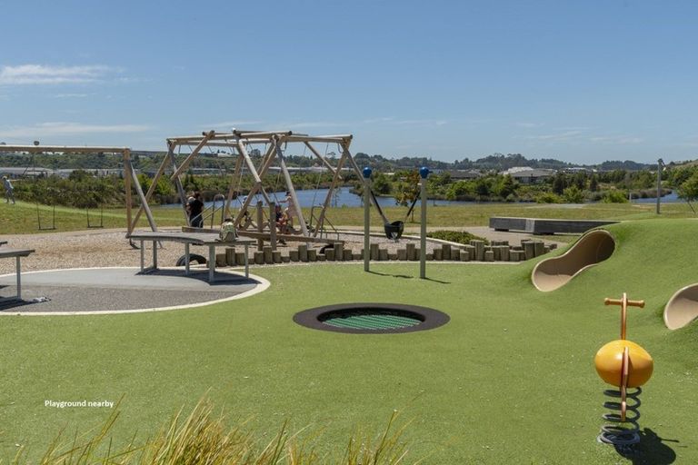 Photo of property in 1 Okataina Street, Pyes Pa, Tauranga, 3112