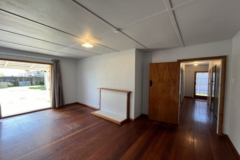 Photo of property in 210 Coronation Avenue, Welbourn, New Plymouth, 4310