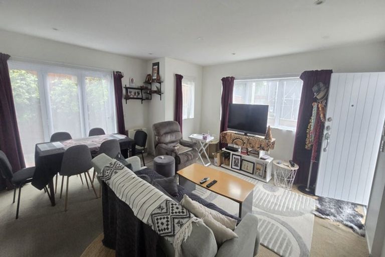 Photo of property in 7a Miramar Road North, Miramar, Wellington, 6022