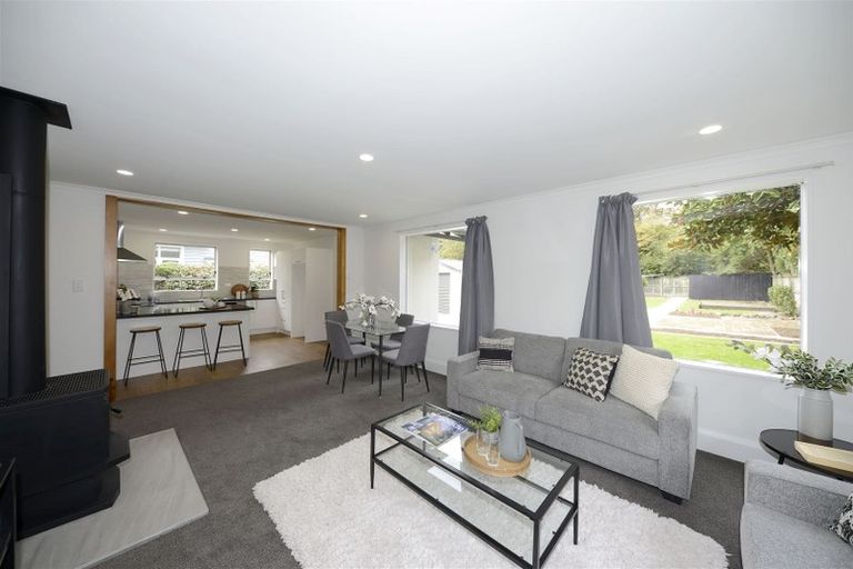 Photo of property in 17 Lionel Street, Avonside, Christchurch, 8061
